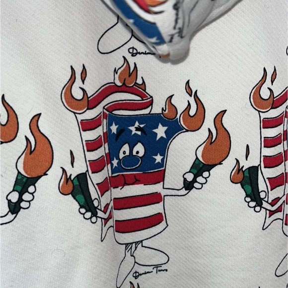 DENIM TEARS Men's White Graphic Zip-Up Hoodie, burning firecrackers. BNWOT. Sz M - Picture 6 of 17